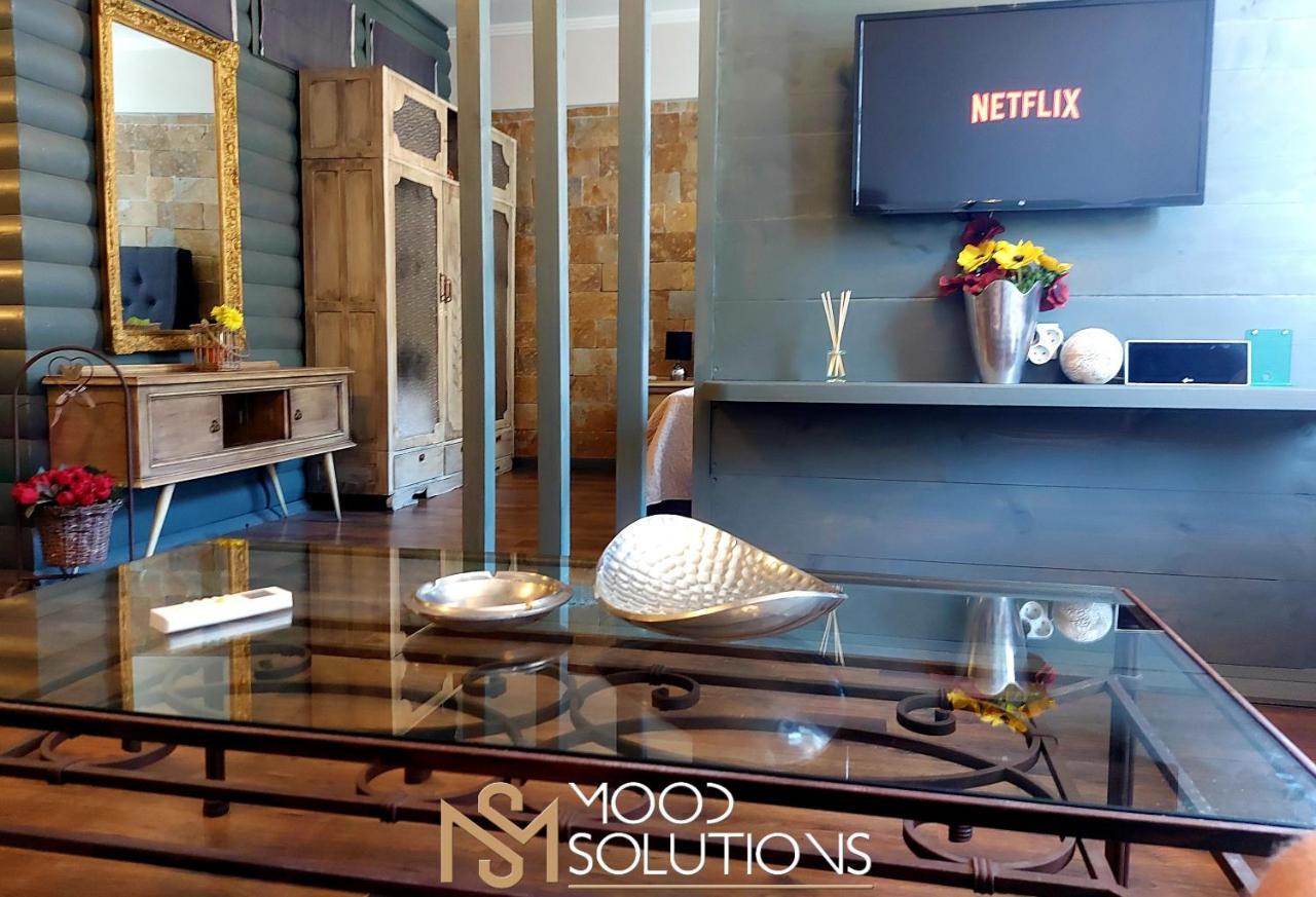 Moodsolutionsskg Appartement Thessaloniki Buitenkant foto