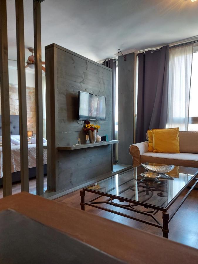 Moodsolutionsskg Appartement Thessaloniki Buitenkant foto