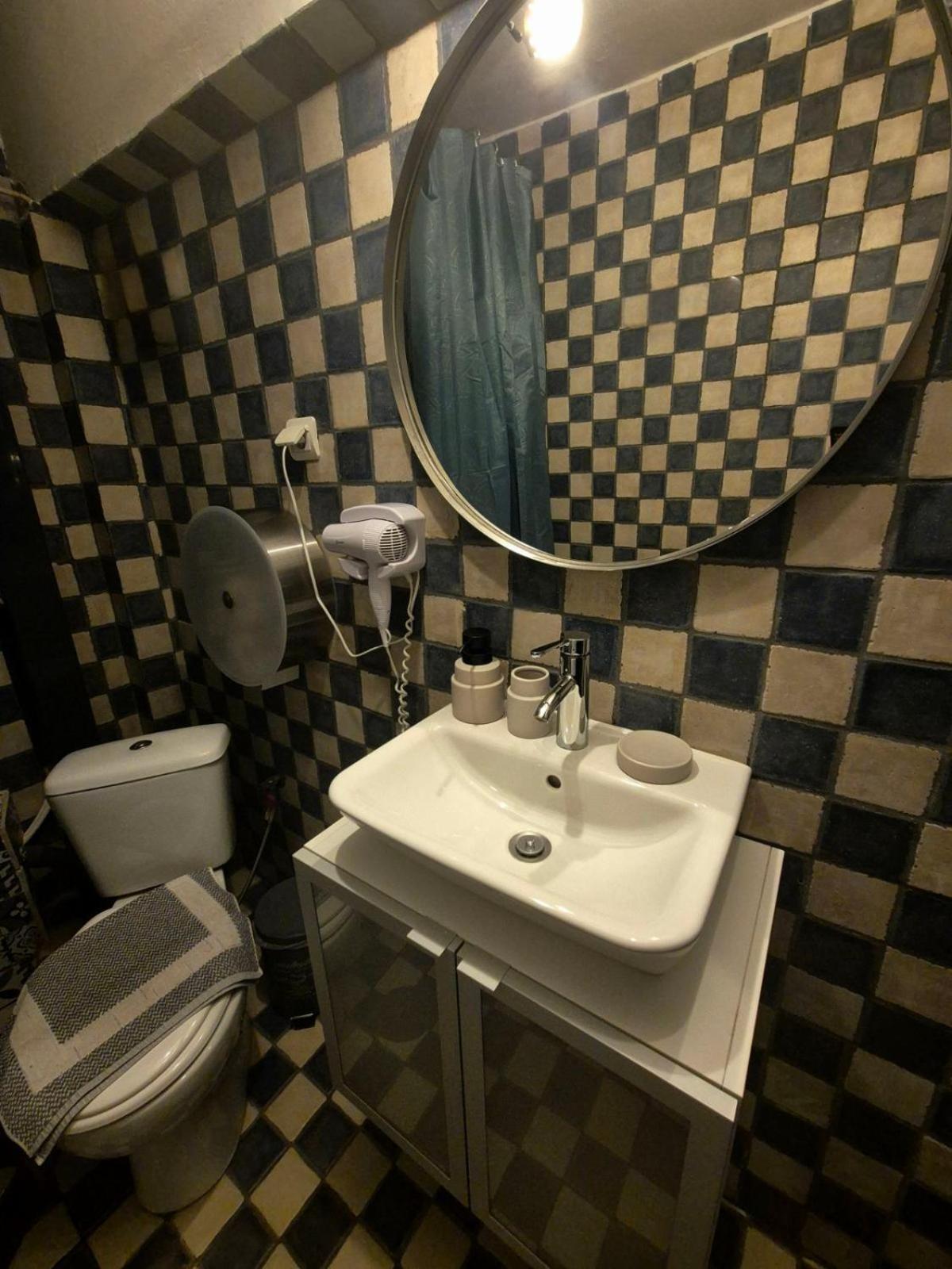 Moodsolutionsskg Appartement Thessaloniki Buitenkant foto