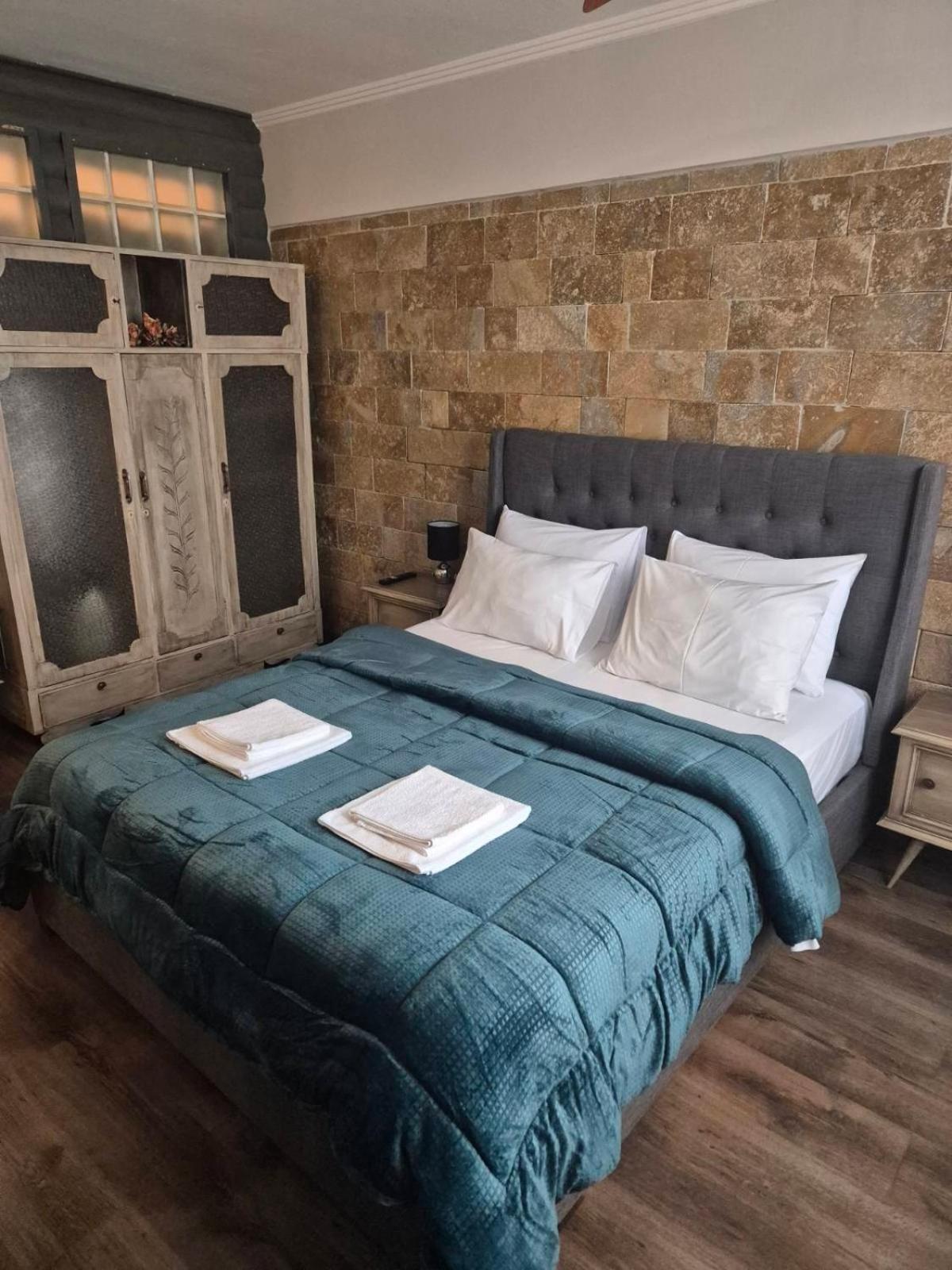 Moodsolutionsskg Appartement Thessaloniki Buitenkant foto